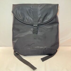 Gry Mattr Slim Adventure Backpack- Black